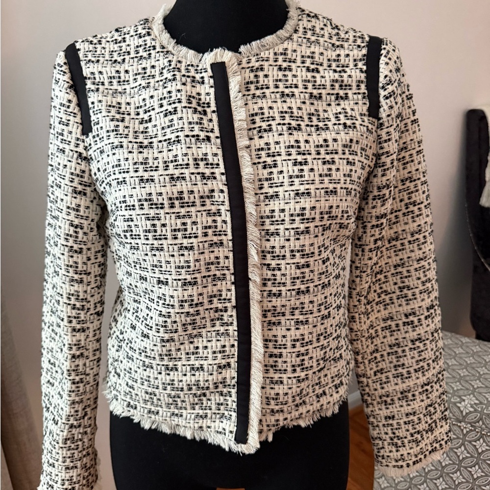 Ellen Tracy Black and White Textured Blazer